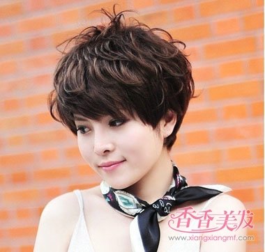 Ů������������������ ͷ���뷢��������