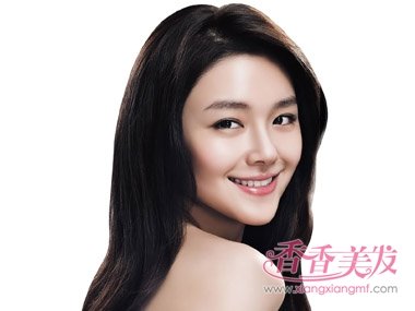 �ڳ����˾���ͼƬ �зֲ��˴����ͼƬ