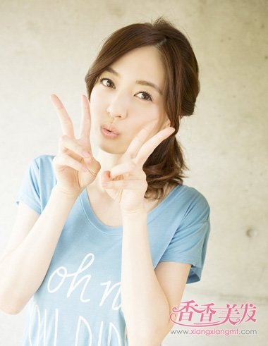 ��ѧ�������������� ����Ů����ͷ����