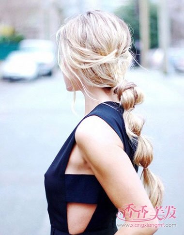 �е���Ȼ����Ů��Ӧ����ʲô���ķ��� ������Ů���г�������