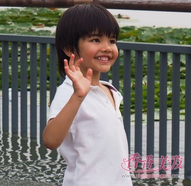 ��ѪСŮ���̷�����ͼƬ Ůͯ�̷��¿��