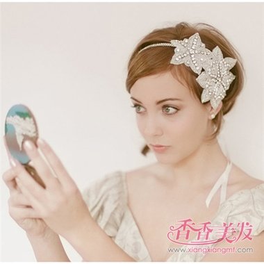 Ů������̷�����ͼƬ �ʺ϶��鳡�ϵĶ̷�����