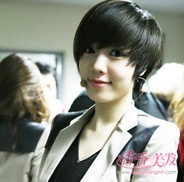 ��Ů���Ķ̷����� �����еķ���Ů�̷�����