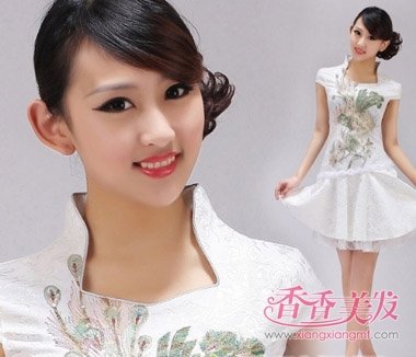 �г����������ͷ �򵥾�����ͷ����