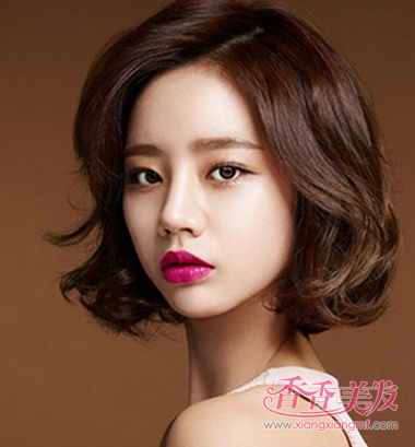 ��ͷ������һ��θܵķ��� Ů�����ͳ���̷�