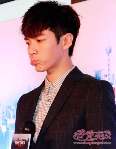 ���𶫶̷������Ƿ��� ���Ƕ̷����·���