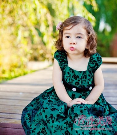 Ůͯ�Ķ̷����� Ů�����̷����ʹ�ȫ