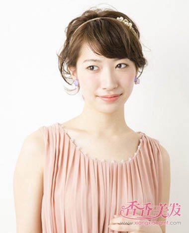 ��ͷ�������������ÿ� Ů�������ж̰�