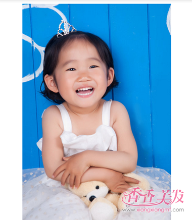 ��ͯСŮ���̷�����ͼƬ �̷�Ů���������շ���ͼƬ