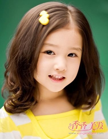 �׶�Ů���Ӷ̷��ʺϵķ��� СŮͯ�ж̷�����