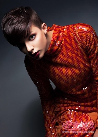 2017���Ŷ̷����� 2017����Ů��̷�����