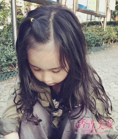 СŮ������ͷ��ô�ṫ����ķ��� ����СŮ������ͷ����