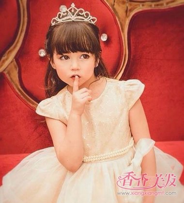 СŮ������ͷ��ô�ṫ����ķ��� ����СŮ������ͷ����