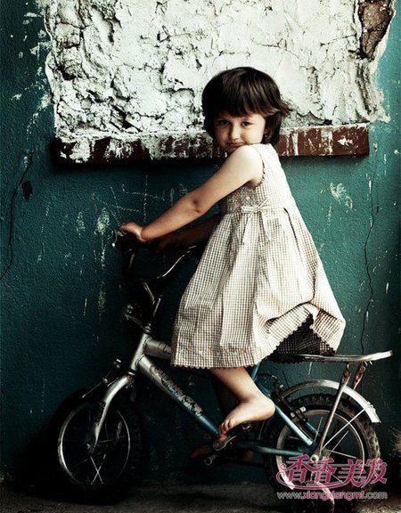 Ů��ͯ�̷��ʹ�ȫ С���Ӷ̷�����ͼƬ