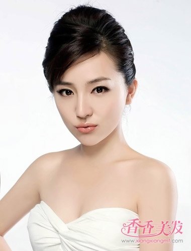 ����Ů���г����ճ���ͷ �����˳����̷�����