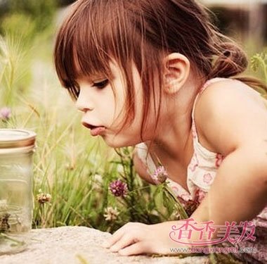 ��ͯ�г�ͷ����ô���ÿ� СŮ����ͷ����ô��