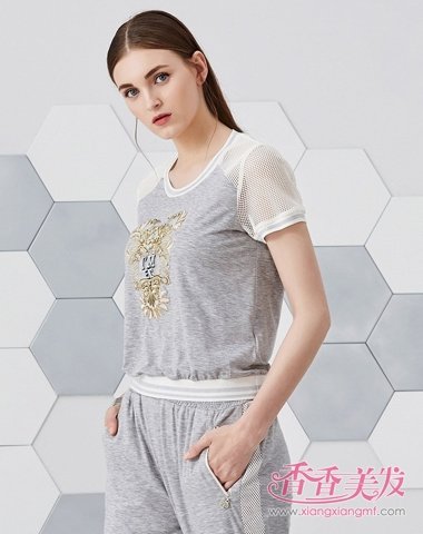 Ӣ�׷��Ů�����ͼ���ɫ 2017�귢�ͳ�����ôŪ