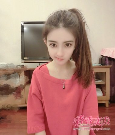 17�����Ů����������ΰ� ��Ů�г���ͷ��