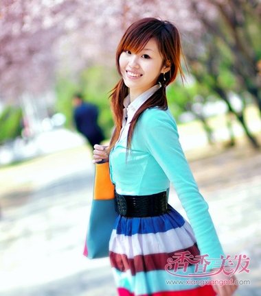 17�����Ů����������ΰ� ��Ů�г���ͷ��