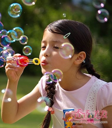 СŮ������������Ư�� СŮ������������򵥺ÿ�