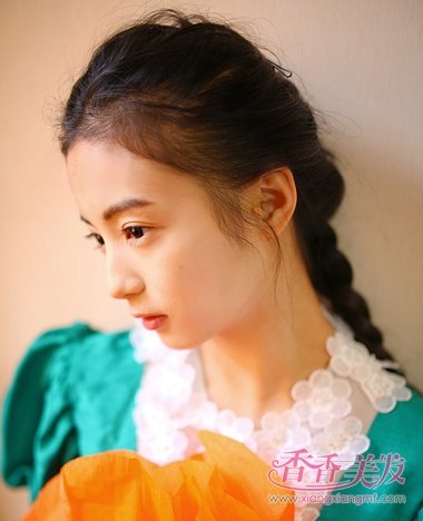 �г�ͷ����ô��ÿ� Ů����ͷ����С��ķ���