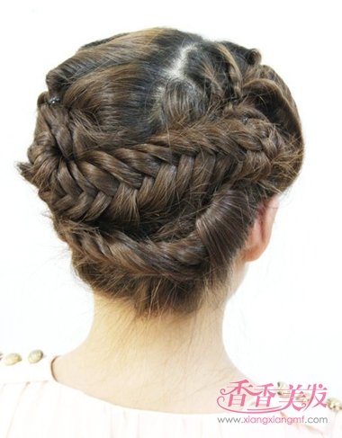 ����Ů�Գ����̷����� ���긾Ů�г��������̷�