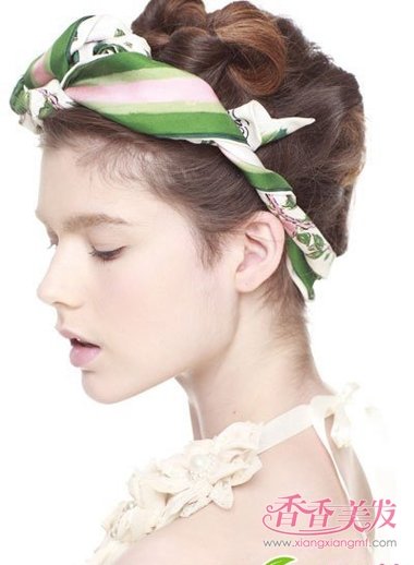 ����Ů�Գ�ͷ����ô�̺ÿ� ��ͷ���̵ķ���