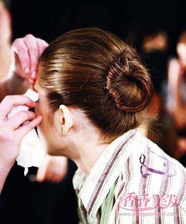 �������̷����� �������̷��ɰ�Ů��