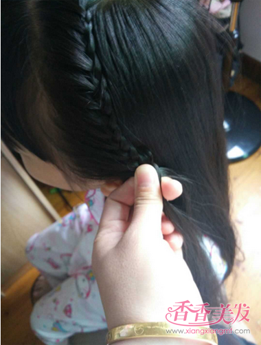 ���쳤����ô�� �������������෢����