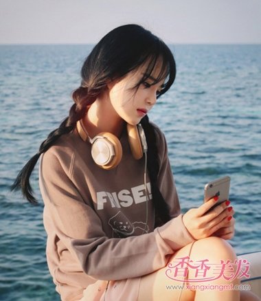 ������Ů�������೤�� Ů���г�����α෢