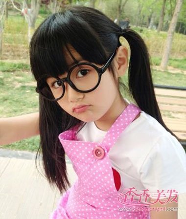 12��СŮ�����������Ӵ�ȫ ��С���г��������ӵĲ���