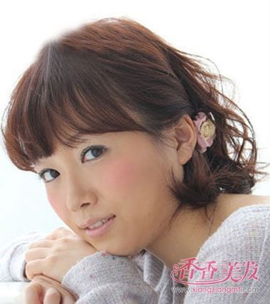 ͷ������Ů���ʺ���ô��ͷ�� �̷��ʹ�����ͷ��