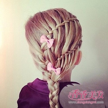 С���ӳ����ı෨ ����СŮ���ĳ�����֯