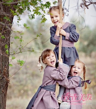 Ů�����������ᷢʾ��ͼ �ɰ�СŮ���ĳ�����ô��źÿ�