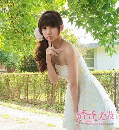 ������ͷ�������� ����Ů��Ūͷ���ķ���