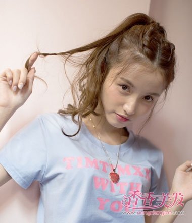 ��ν�ͷ��ǰ����һ�����ɵİ�������һ����β ����β��������ͷ��