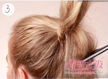 中年妇女长发梳法图解 中年女人长发束发