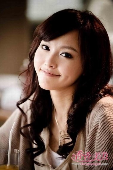 �����г����ʺ�ʲô����+Ů��ͼƬ