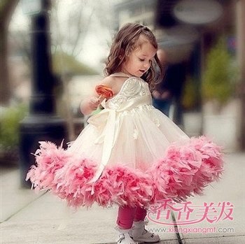 С���̷���ʲô�·��� ͷ���϶�Ů��������ͼƬ��ȫ