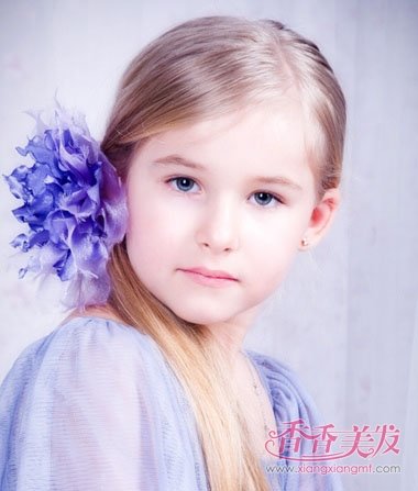 12��Ů����һ������ʲô����ͷ�� СŮ���г���������ͷ��