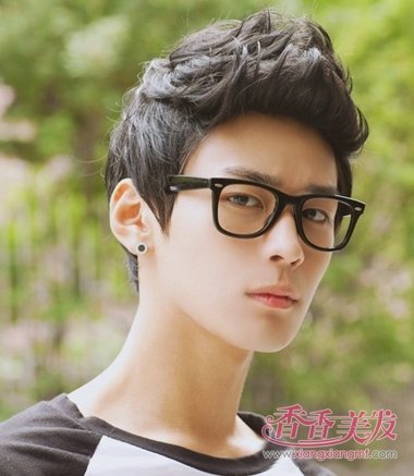 �������ӿ����̷���ͼƬ �к������̷�����