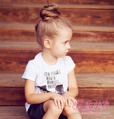 С���̷������������� 7��Ů�����������