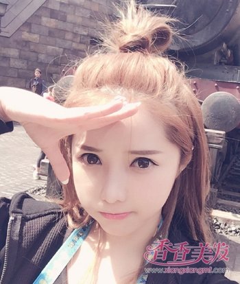 ����᳤ͷ���򵥺ÿ� �߼���ѧŮ�����᳤ͷ����