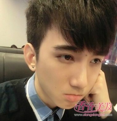 �����к�б�ӿ˷������ ˧����������������