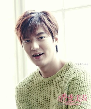 �������ֳ��¾��� ����ɫ�󺣵Ĵ�˵��Ϊ˧����