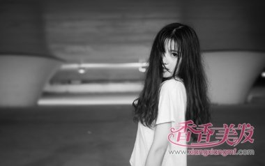 ͷ�����Ů+�ڳ��� ��ɫ�����Ŀ�ʽ