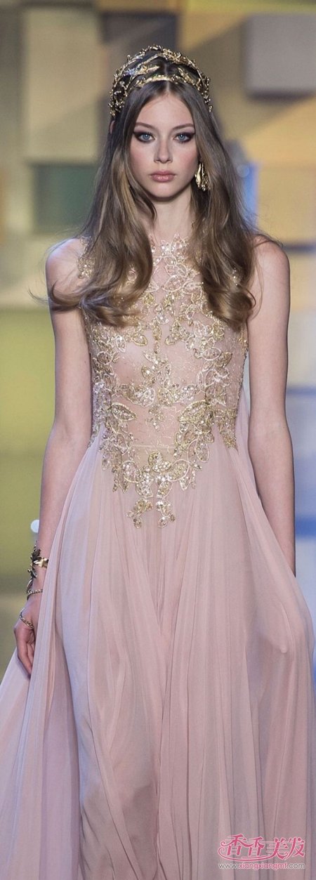 ���������ʺϵķ��� �ʺϷ���Ů������