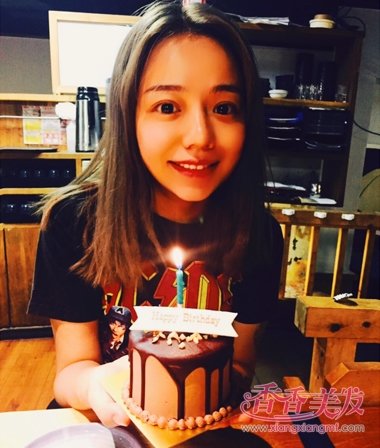 ���ղ�������ֽ��ױ�ر� ����������ʮ���ӱ����췢��