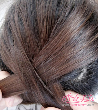 ����ϲ��Ů�������ͷ�� �򵥾����ķ�����������