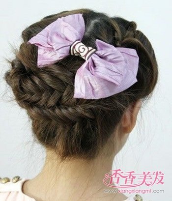 �＾��������� �＾Ů���г�����ͷ�̳�